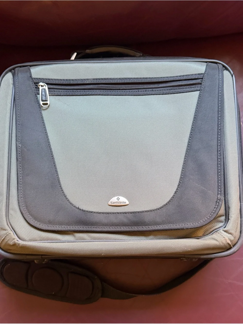 Men's / women’s Olive Gray and Black Laptop Briefcase (Many Pockets)